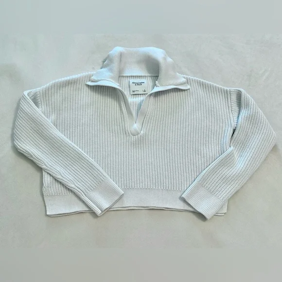 Abercrombie & Fitch White Cropped Knit Collard Sweater Womens Small Long Sleeves - Picture 7 of 10